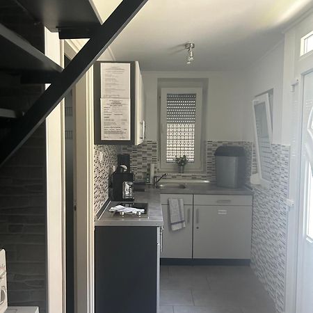 Heni Apartment Bük Eksteriør bilde
