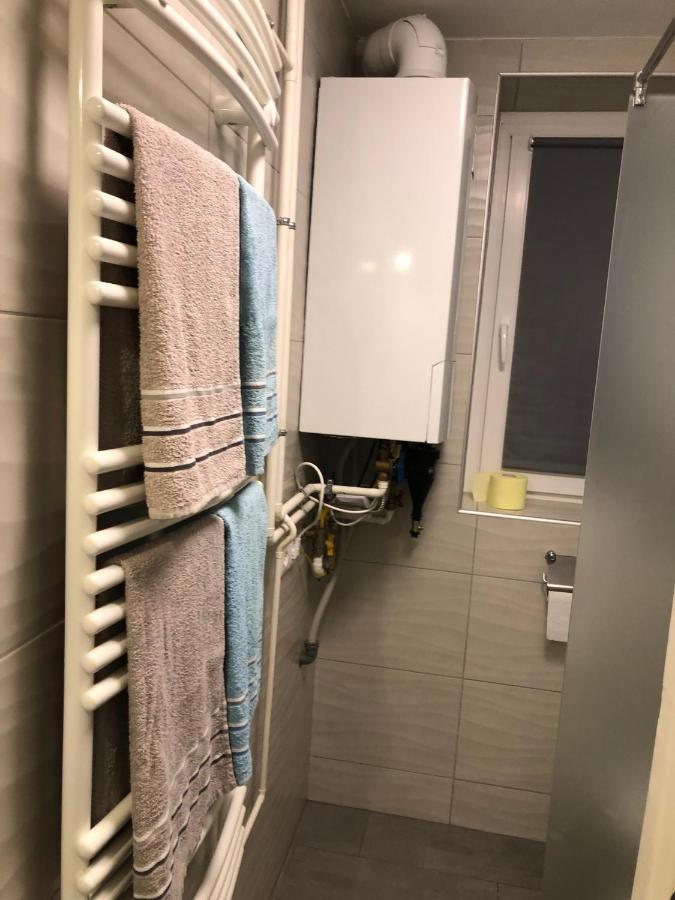 Heni Apartment Bük Eksteriør bilde