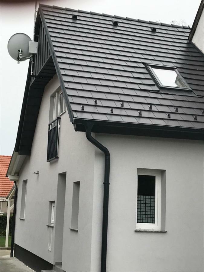 Heni Apartment Bük Eksteriør bilde